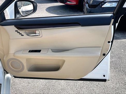 Used 2014 Lexus ES 350 FWD image 23