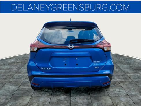 Used 2024 Nissan Kicks SR FWD image 4
