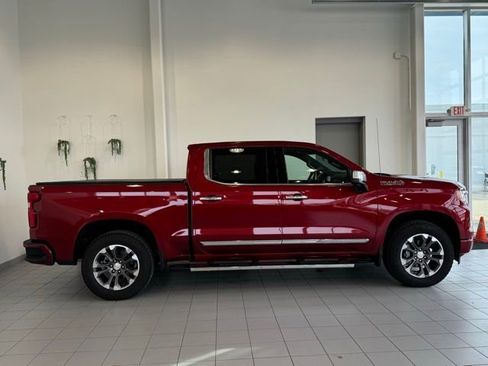 Used 2025 Chevrolet Silverado 1500 High Country w/ Z71 Off-Road Package image 41