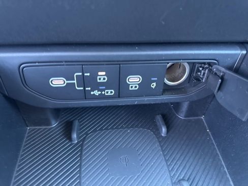 Used 2025 Kia K4 EX image 15