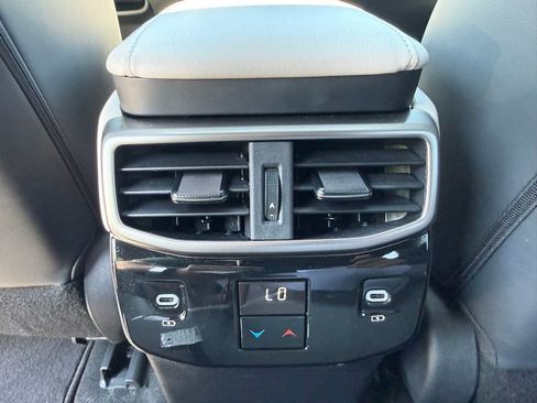 Used 2023 Lexus RX 350h w/ Accessory Package (2T) AWD/4WD image 17