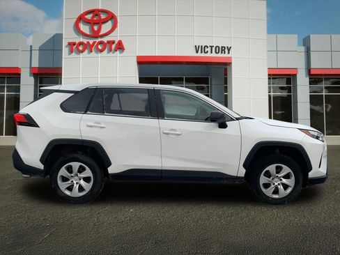 Used 2023 Toyota RAV4 LE image 2