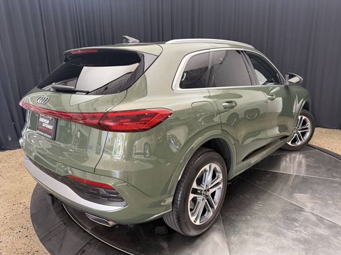 Used 2025 Audi Q5 Premium Plus w/ Premium Plus AWD/4WD image 10