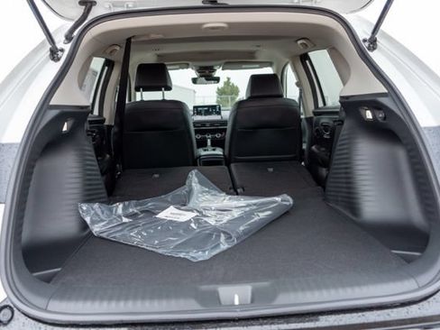 Used 2026 Honda HR-V EX-L image 11