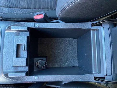 Used 2021 Subaru Outback Premium w/ Popular Package #1 image 17