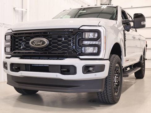 New 2026 Ford F350 Lariat AWD/4WD image 5