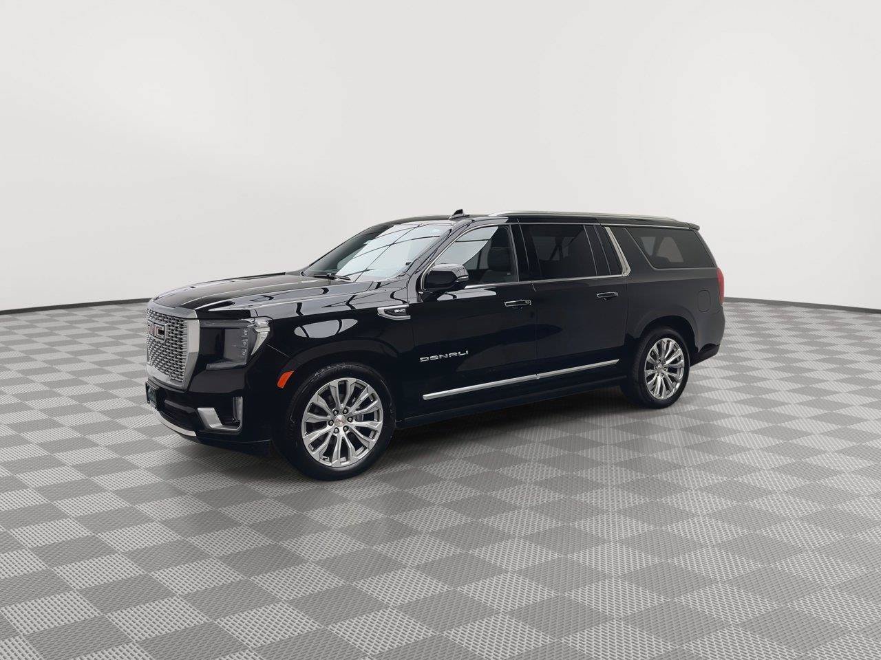 Certified 2024 GMC Yukon XL Denali w/ Advanced Technology Package AWD/4WD image 40