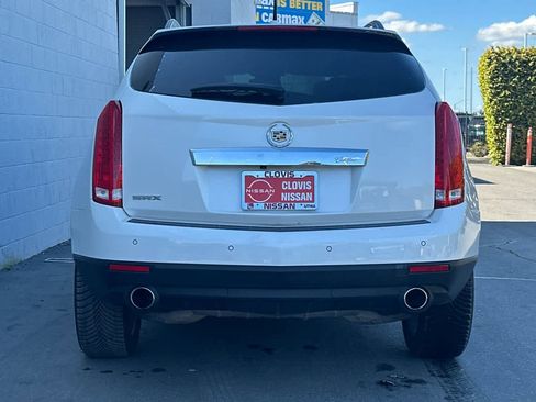 Used 2011 Cadillac SRX Premium image 8