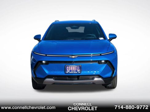 Used 2025 Chevrolet Equinox EV LT w/ Convenience Package image 2