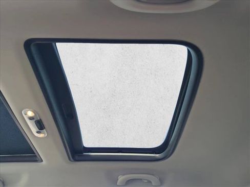 Used 2022 MINI Cooper Countryman S w/ Storage Package FWD image 19