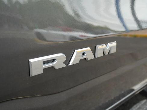 Used 2021 RAM 1500 Big Horn AWD/4WD image 12