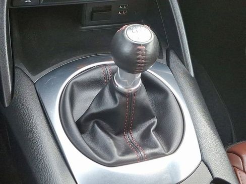 Used 2017 MAZDA MX-5 Miata RF Grand Touring image 15