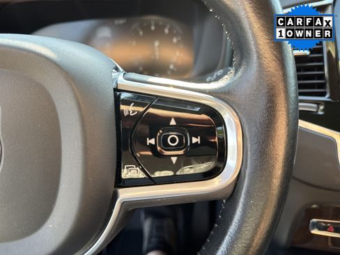 Used 2017 Volvo XC90 T6 Momentum w/ Vision Package AWD/4WD image 9
