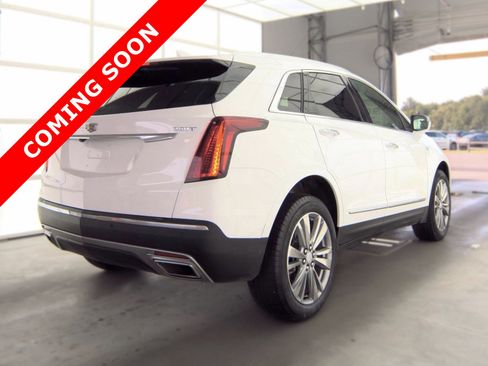 Used 2024 Cadillac XT5 Premium Luxury FWD image 4