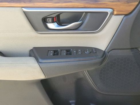 Used 2021 Honda CR-V EX image 16