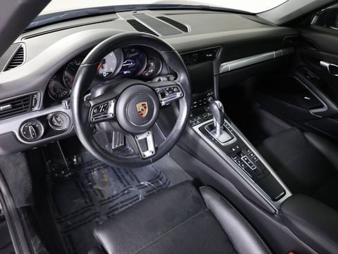 Used 2018 Porsche 911 Carrera S RWD image 21