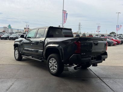 New 2026 Toyota Tacoma SR