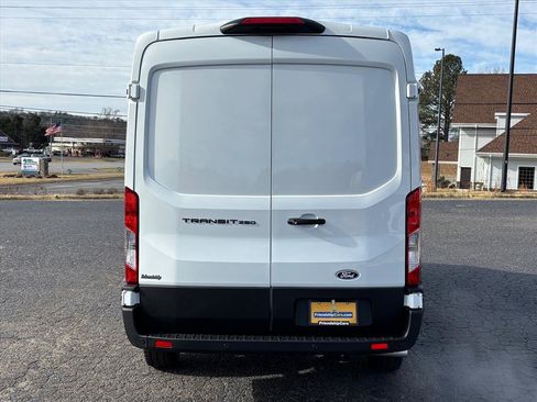 New 2026 Ford Transit 250 148 Medium Roof image 20