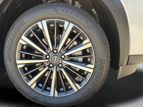 New 2026 Nissan Pathfinder Platinum AWD/4WD image 51