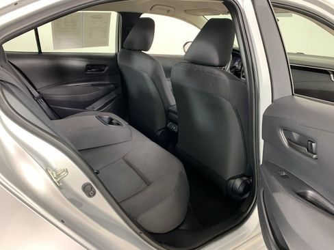 Used 2023 Toyota Corolla LE image 33