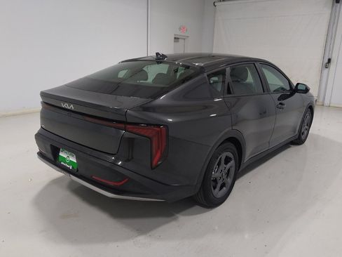 Used 2025 Kia K4 FWD image 9