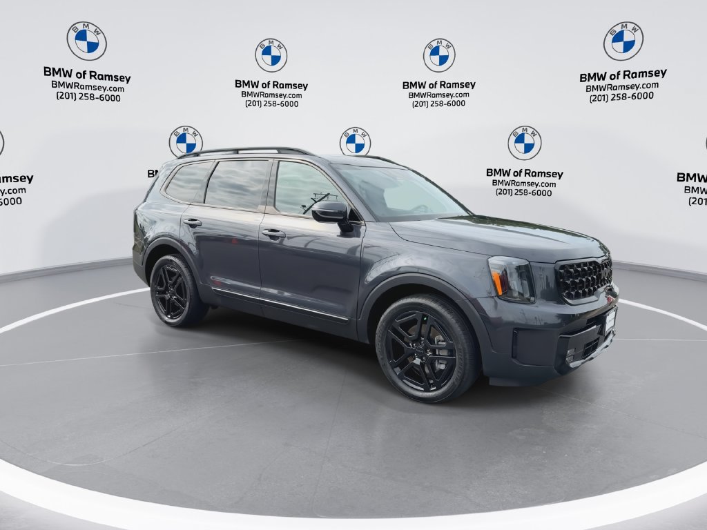 Used 2025 Kia Telluride SX Prestige X-Line AWD/4WD image 2