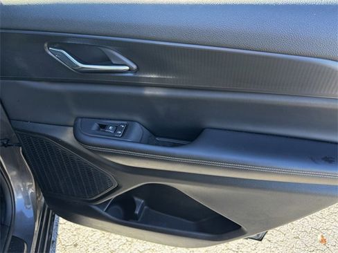 Certified 2024 Jeep Grand Cherokee L Laredo image 15