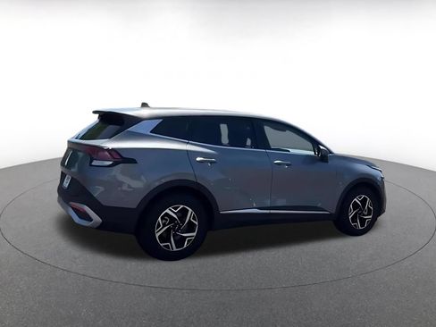 Used 2025 Kia Sportage LX FWD image 15