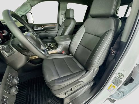 New 2026 Chevrolet Silverado 2500 LT w/ Trail Boss Package AWD/4WD image 12