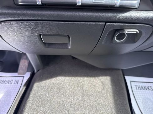 Used 2016 Chevrolet Silverado 1500 Custom w/ Custom Convenience Package image 24