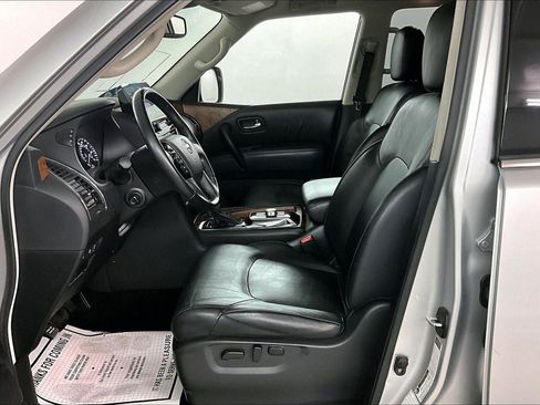 Used 2024 Nissan Armada SL image 17