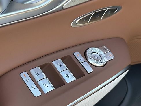 New 2026 Genesis GV70 2.5T Advanced image 20