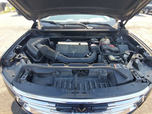 Certified 2023 GMC Acadia SLE w/ Driver Convenience Package FWD image 28