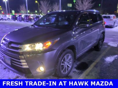 Used 2017 Toyota Highlander