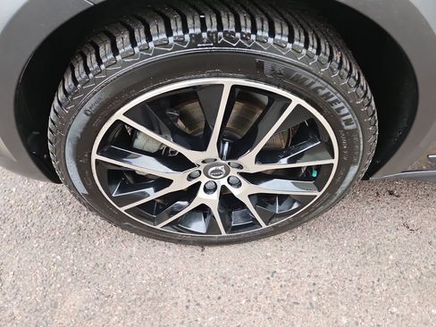 Used 2018 Volvo V90 T6 Cross Country w/ Convenience Package image 26