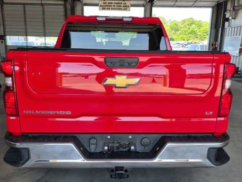 Used 2023 Chevrolet Silverado 1500 LT w/ Max Trailering Package image 3
