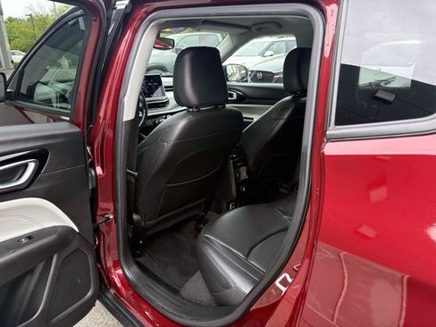 Used 2022 Jeep Compass Limited AWD/4WD image 27