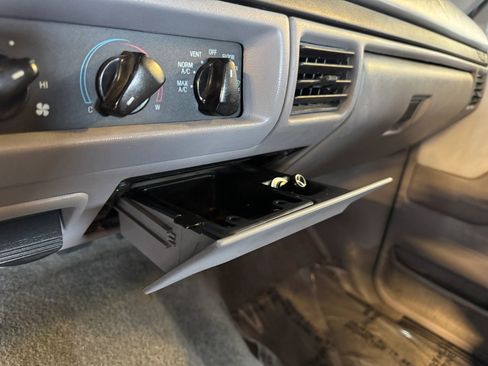 Used 1996 Ford Bronco image 18