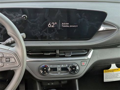 New 2026 Buick Envista Preferred image 11