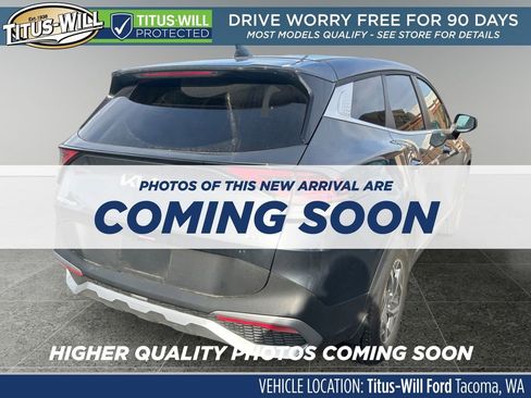 Used 2024 Kia Sportage LX image 4