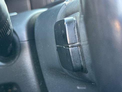 Used 2018 GMC Sierra 1500 SLT w/ SLT Premium Package image 35