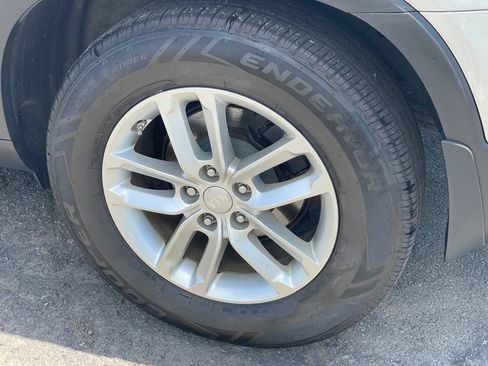 Used 2014 Kia Sorento LX AWD/4WD image 29