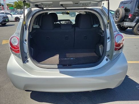 Used 2012 Toyota Prius C Two image 11
