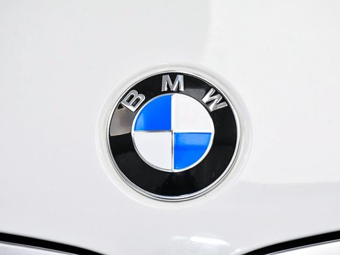 Used 2025 BMW M340i xDrive AWD/4WD image 91