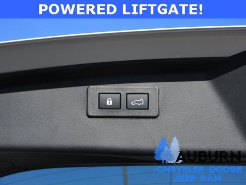 Used 2025 Subaru Outback Touring w/ Popular Package #2 image 8
