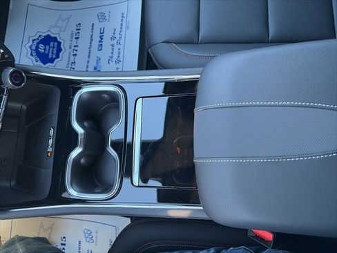 New 2026 Chevrolet Traverse Z71 image 24