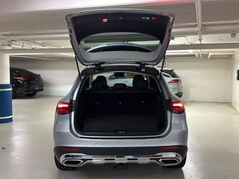 New 2025 Mercedes-Benz GLC 350e 4MATIC image 7