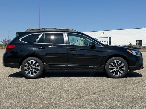 Used 2017 Subaru Outback 2.5i Limited image 50