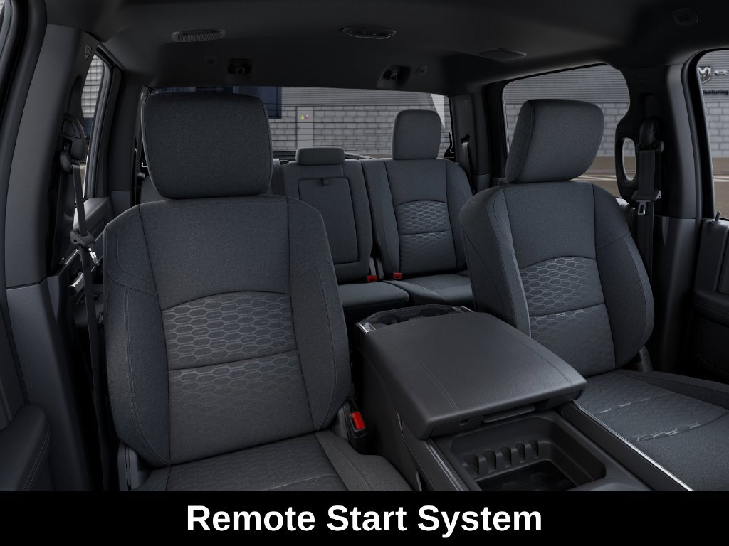 New 2027 RAM 3500 Big Horn AWD/4WD image 17