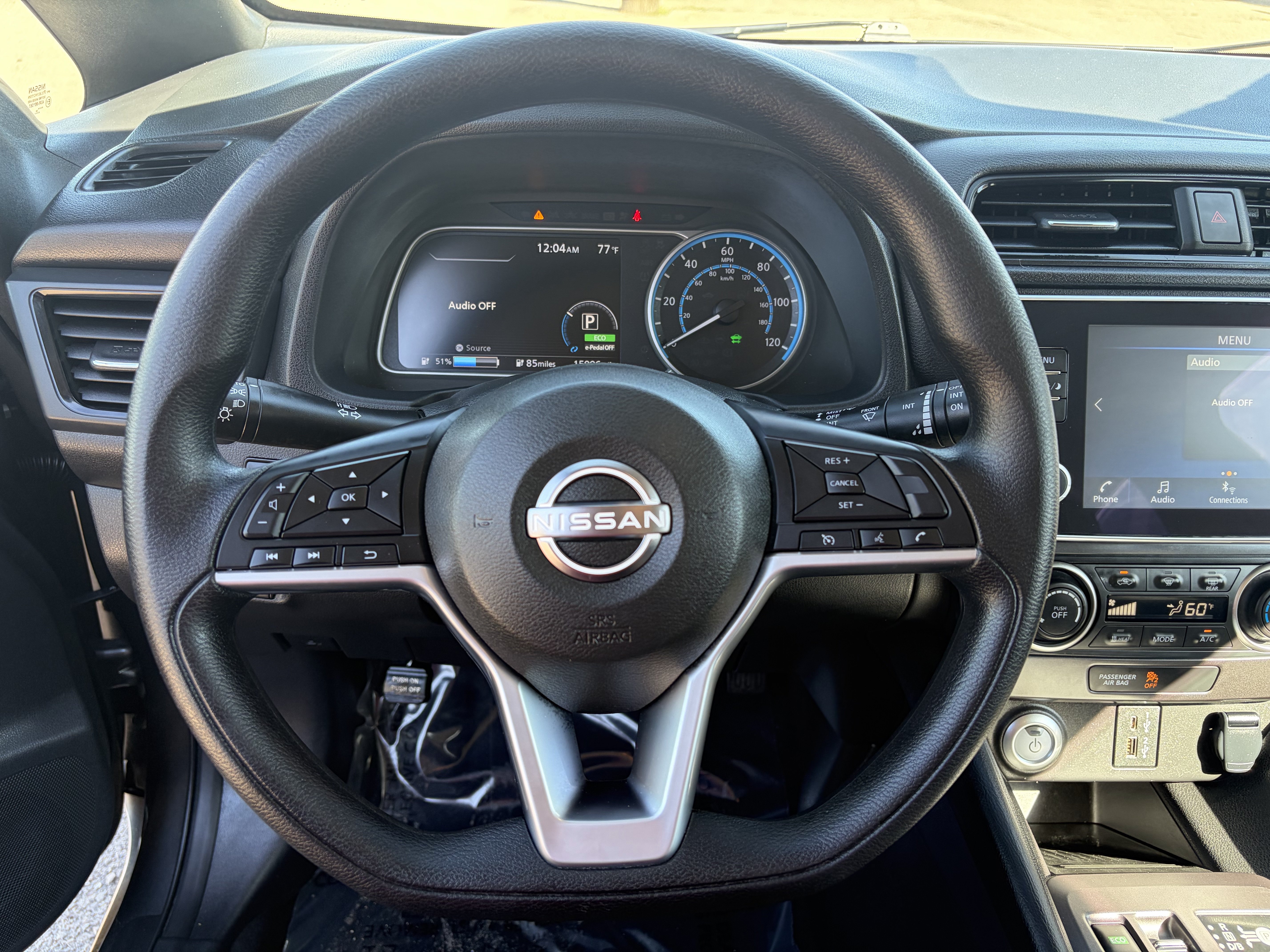Used 2025 Nissan Leaf S FWD image 22